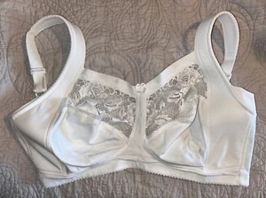 Miss Mary of Sweden Lovely Lace Bra Full Cup Wireless Womens Model 2393  38G NEW - Picture 1 of 6