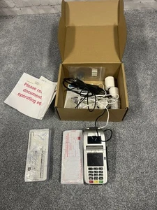 First Data FD130 Credit Card Terminal W / Rolls - Picture 1 of 9