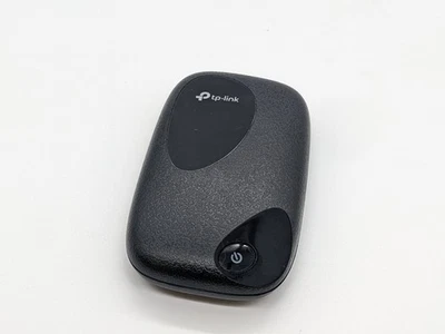 TP-Link M7000 unlocked 4G CAT4 LTE mobile WiFi portable MiFi travel device READ - Image 1 of 4