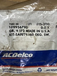 1962-77 NOS CADILLAC CHEVY BUICK OLDS NOS GM A/C COMPRESSOR SWITCH 9956790 - Picture 1 of 7