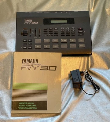 🥁 Yamaha RY30 Drumcomputer – Vintage Klassiker mit 174 PCM-Sounds - Bild 1 von 4