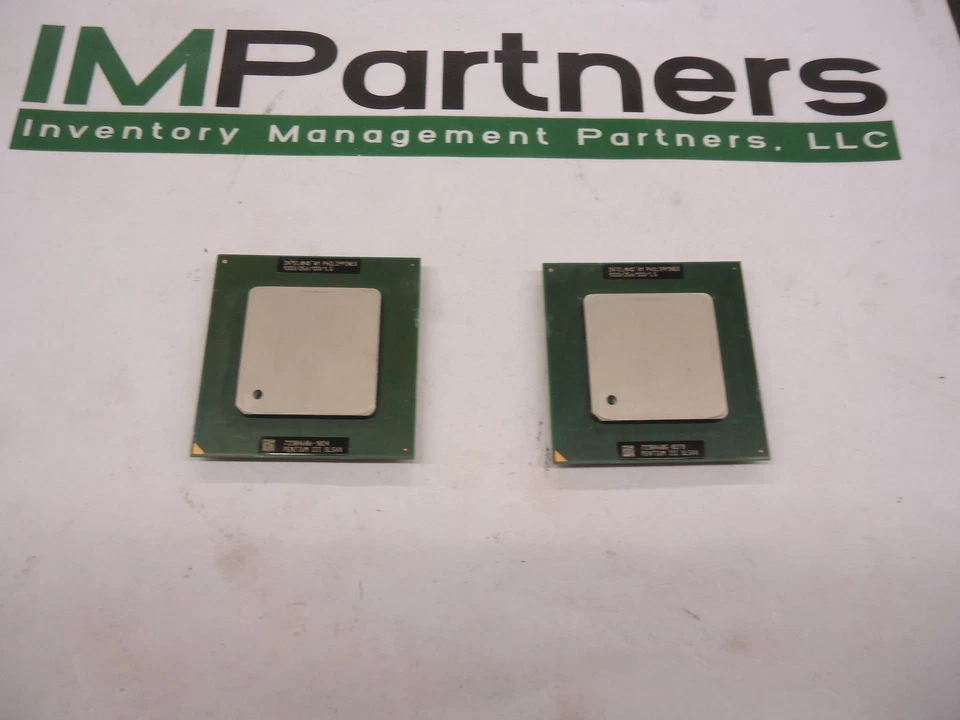 RK80530PZ014256, Intel, IC, UP, PENTIUM III, 1,3 GHZ, CMOS, Clean Pulls Foto 1 de 4