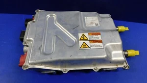 2016-2021 Tesla Model X Battery Charger Inverter GEN3 DC-DC Converter 1060985-00 - Bild 1 von 9