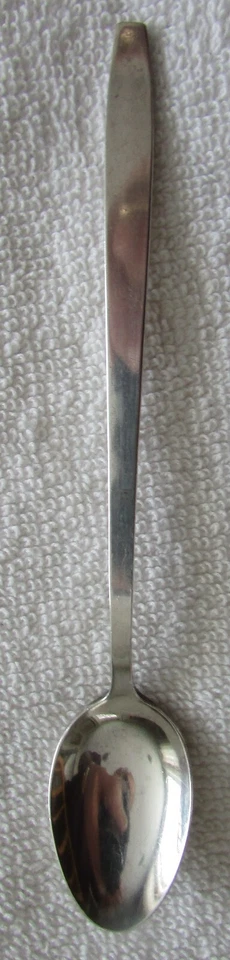 Cuchara de alimentación colonial lisa de plata esterlina para bebés  Foto 1 de 2