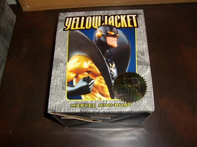 YELLOW JACKET, MARVEL MINI-BUST, BOWEN DESIGNS, 0909/2000 - Image 1 of 2