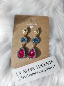 Orecchini Artigianali Natalizi ~ Sfaccettati ~ Strass ~ Gocce ~ Azzurro E Fucsia - Foto 1 di 2