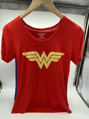 Wonder Woman Shirt Juniors Small Detachable Cape DC Comics Cosplay Costume Hero - Image 1 of 4