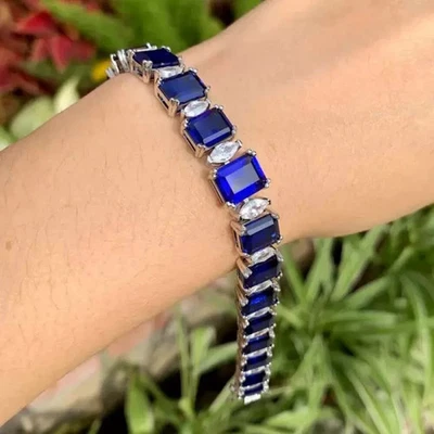 Теннисный браслет с покрытием из белого золота 14 карат с синим сапфиром и бриллиантами созданный в лаборатории 21 TCW - Изображение 1 из 4