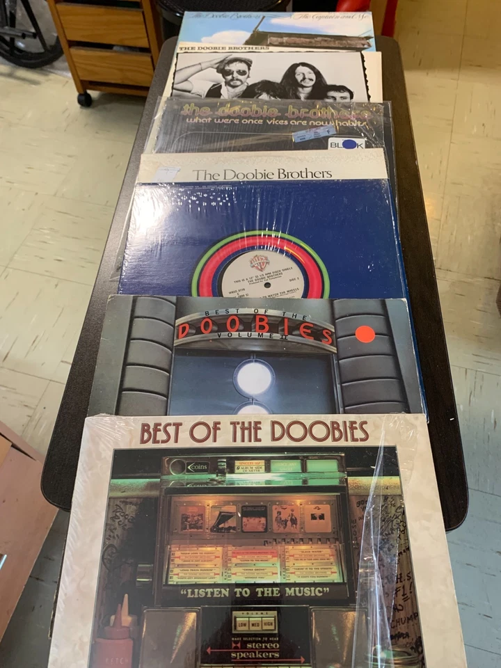 Doobie Brothers  Lot 7 Best Of The Doobies /Vol 2 Vinyl LP - Image 1 of 1