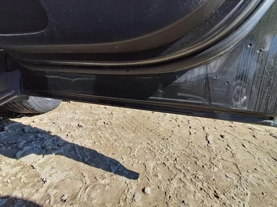 Used Front Right Door Interior Trim Panel fits: 2020 Chevrolet Equinox  Grade A - Image 1 of 4