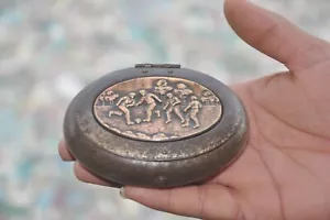 Vintage Iron Oval Shape Football Players Embossed Brass Fitted Handcrafted Box - Picture 1 of 8