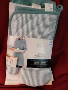 MAINSTAYS 4 PIECE KITCHEN ACCESSORY SET BLUE APRON TOWEL MIT & POTHOLDER NEW - Picture 1 of 6