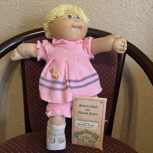 Cabbage Patch Kids 1985 Vintage Blonde Hair & Blue Eyes Birth Certificate & Tag - Foto 1 di 13