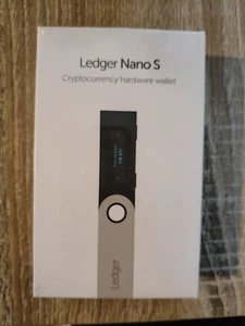 Ledger Nano S USB Cryptocurrency Wallet - Picture 1 of 10