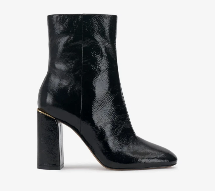 Botín de tacón alto Vince Camuto Jordyn charol negro Foto 1 de 1