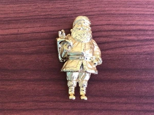 Vintage goldtone Santa clause brooch 2 1/2 inches - Picture 1 of 3