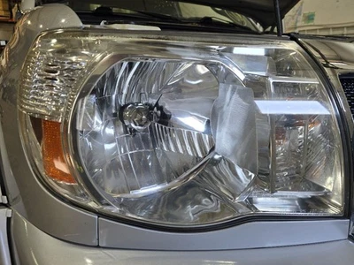 Passenger Right Headlight Without Sport Package Fits 05-11 TACOMA 625072 - Image 1 of 4