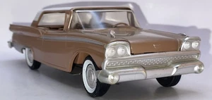 AMT 1959 Ford Galaxie 2Dr HT 1/25 Promo Friction Tahitian Bronze/White VF-XLNT - Picture 1 of 20