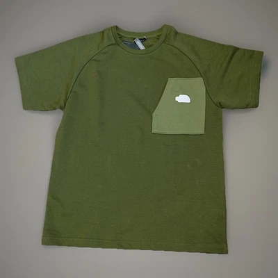 Camiseta de calce relajado The North Face para hombre - Forest Olive bolsillo en el pecho talla mediana Foto 1 de 4