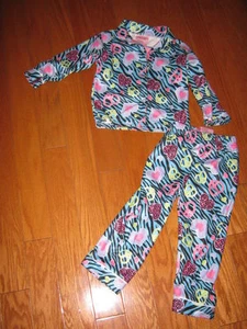 Carters Toddler's Blue Boys PJ's w/multi-color hearts. CARTER'S 2T - Picture 1 of 3