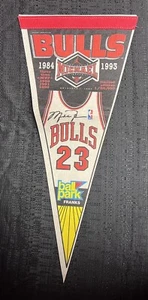 Vtg 1994 CHICAGO BULLS  “ A Salute To MICHAEL JORDAN” Pennant BALL PARK FRANKS - Picture 1 of 3