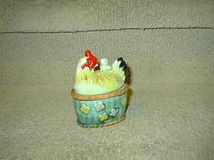 Rare Vintage Chick Chicken Hen Salt Pepper Shaker Set Japan - Picture 1 of 5