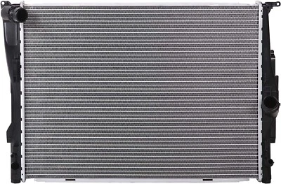 Radiador para BMW 128i 2008 2009 2010 2011 2012 2013 Foto 1 de 4