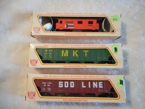3 IHC HO MKT hopper, Soo Line Hopper, Amtrak caboose - Picture 1 of 6