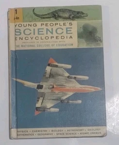 Young People's Science Encyclopedia Volume 1 - Childrens Press (Hardcover, 1962) - Bild 1 von 10
