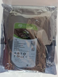 ST1000DM010 SEAGATE BARRACUDA 1TB SATA III 7.2K3.5" HARD DRIVE PC DESKTOP NEW - Picture 1 of 2