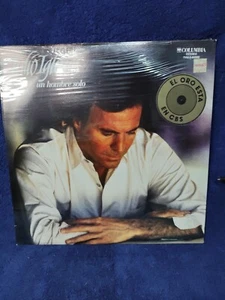 JULIO IGLESIAS ( UN HOMBRE SOLO ) LP Columbia Factory Sealed  Made At Mexico - Picture 1 of 5