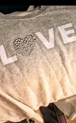  Michael Kors Gray Sweatshirt W/ Heart Graphic Size  Large - Image 1 of 2
