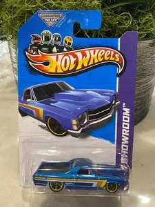 Hot Wheels #233 HW Showroom 2013-Muscle Mania '71 El Camino azul con negro MC5 Sp - Imagen 1 de 1