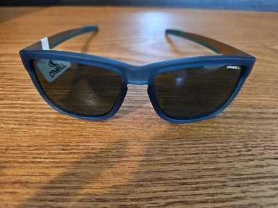 NUEVO O'NEILL ONS-9006-2.0-105p GAFAS DE SOL POLARIZADAS Tonos Azul Gunmetal Precio de venta sugerido por el fabricante 89. Foto 1 de 4