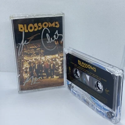 Blossoms - Blossoms - Tape Cassette Signed Brand New Foto 1 de 4