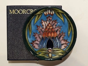Moorcroft Saadian Coaster / Tray by Shirley Hayes. Boxed - Picture 1 of 4