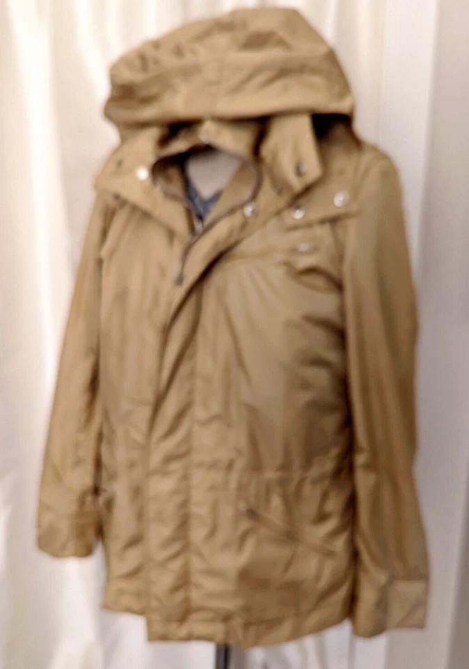 Ralph Lauren Golf Jacket Gold Nylon Windbreaker Large Packable Rain Coat - Image 1 of 4