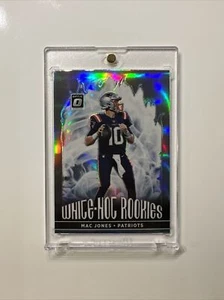 Mac Jones/QB Patriots RC | 2021 Optik weiß heiß Rookies silber Preis #WHR-3 - Bild 1 von 10