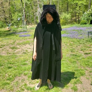 Vintage Velvet Hooded  Cape  Jolipel RARE - Picture 1 of 8