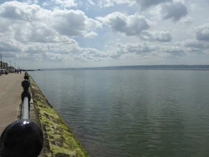 Photo 6x4 South Parade and the Marine Lake, West Kirby Hoylake The lake i c2016 - Picture 1 of 1