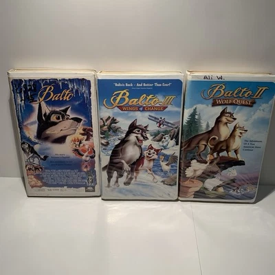 Balto Complete Trilogy VHS Lot - Balto 1 / Balto II Wolf Quest / Balto III Wings Foto 1 de 4