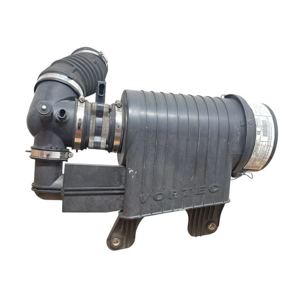 GMC Savana Van 1500 2002 motor 5,7 L filtro de aire admisión de aire  Foto 1 de 4