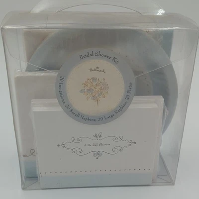 Juego de 80 servilletas de invitación con detalles azules y blancos Hallmark Foto 1 de 4