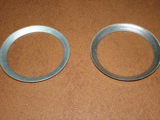 Anéis de retenção de braçadeira de tubo traseiro VW (2) 35mm, TIPO 1 THRU 75 - Imagem 1 de 1