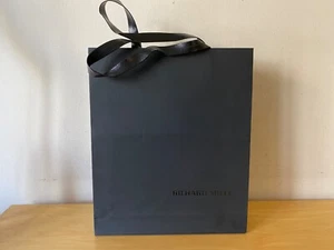 Papier Tasche RICHARD MILLE Papierbeutel - 31 x 37 x 8 cm - Farbe Schwarz - Bild 1 von 5