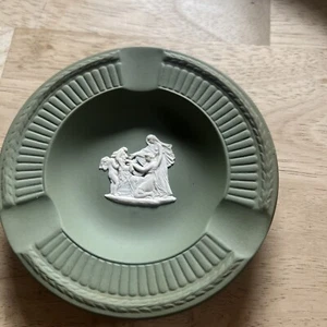 Wedgwood England Jasperware Greek Revival Ashtray Sage Green 4.5" - Picture 1 of 11