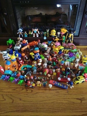 Paquete de juguetes lote mixto 150 piezas Minecraft Disney Marvel Batman lote de trabajo Foto 1 de 4