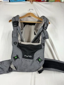 Nuna CUDL 4-in-1 Baby Carrier - Newborn to Toddler - Multiple Carry Positions - Picture 1 of 7