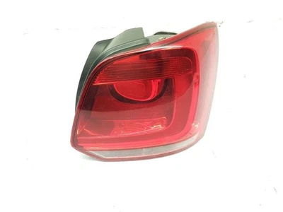 Luz trasera Volkswagen Polo 2012 lado del conductor derecha 5 puertas hatchback 6R0945096N Foto 1 de 4