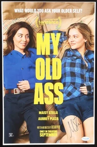 Maisy Stella Signed "My Old A**" 11x17 Photo (AutographCOA) Elliott LaBrant - Bild 1 von 2